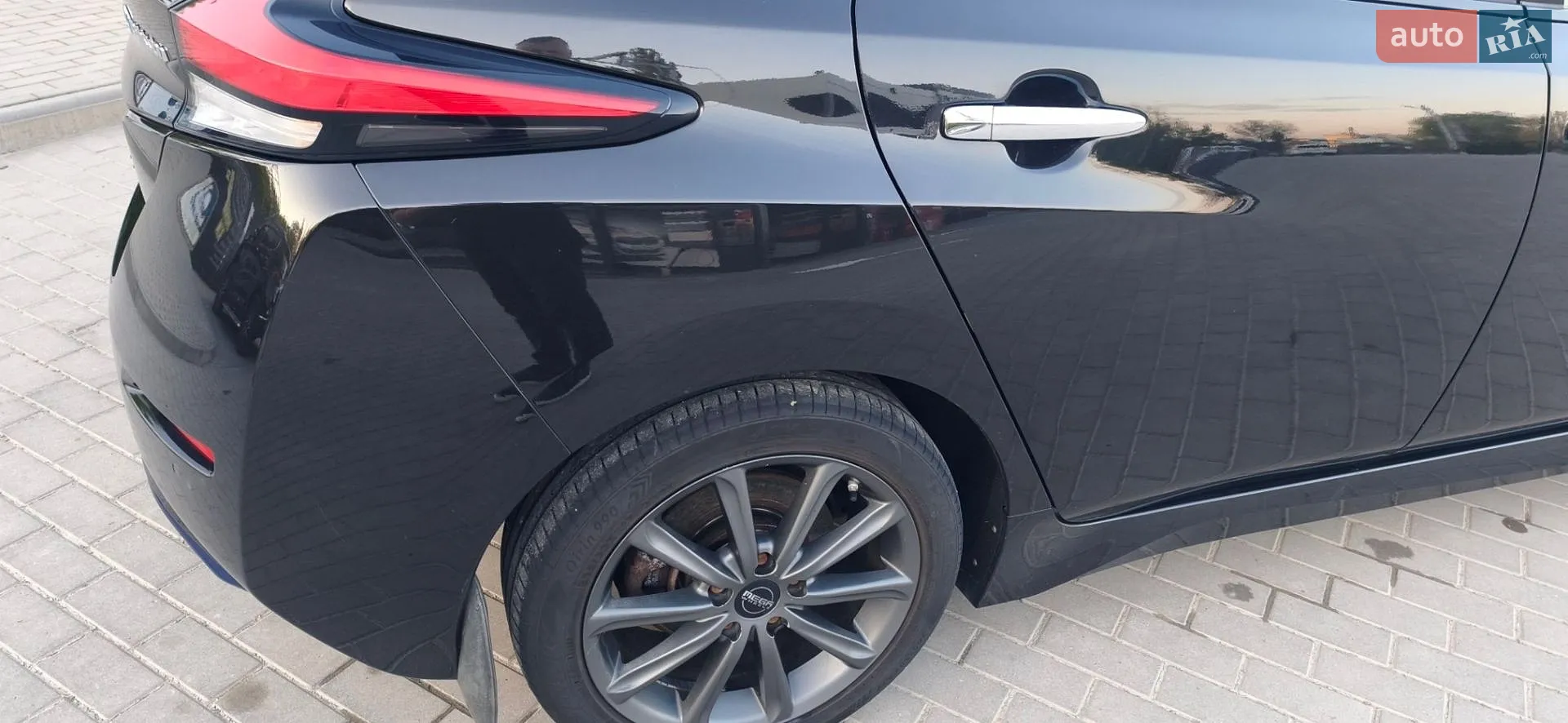 2018 Nissan Leaf - мініатюра 15