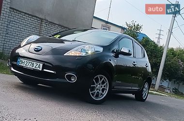 Хэтчбек Nissan Leaf 2013 в Одессе