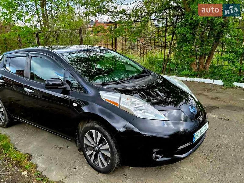 Nissan Leaf 2016