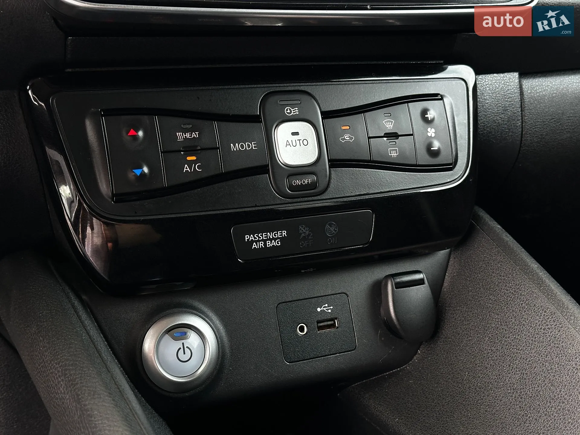 2018 Nissan Leaf - мініатюра 32