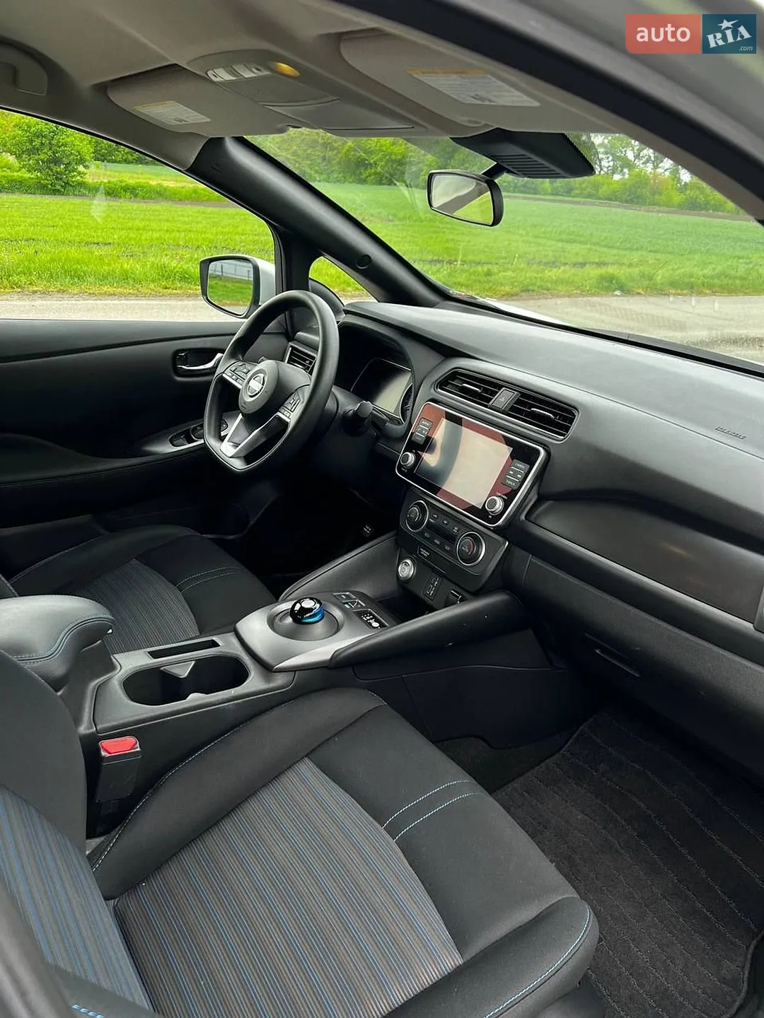 2022 Nissan Leaf - мініатюра 10