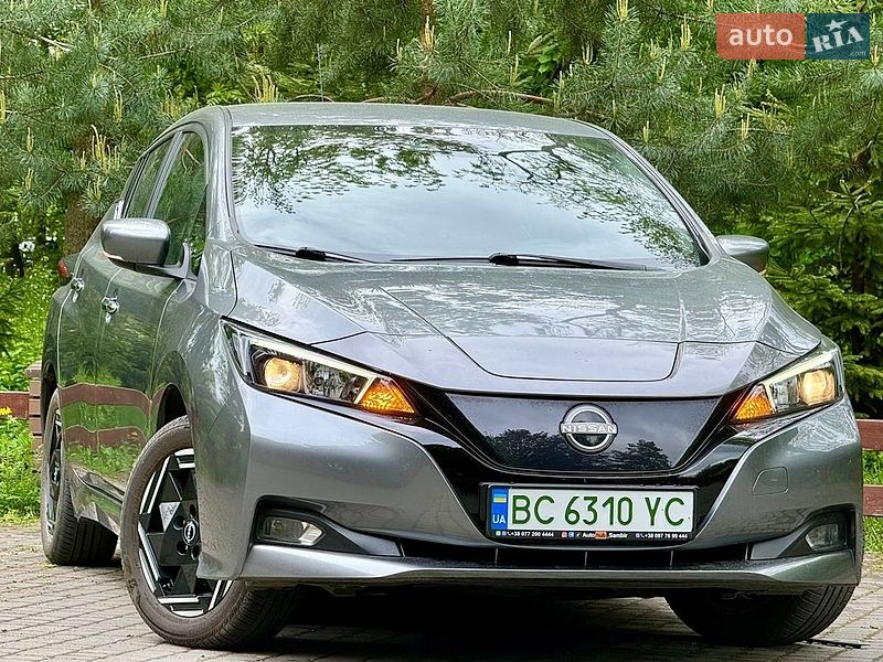 Хетчбек Nissan Leaf 2022 в Самборі