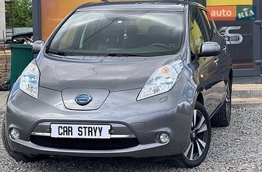 Хэтчбек Nissan Leaf 2015 в Стрые