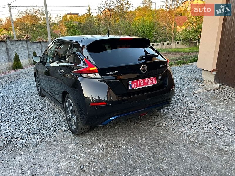 Хетчбек Nissan Leaf 2018 в Рівному