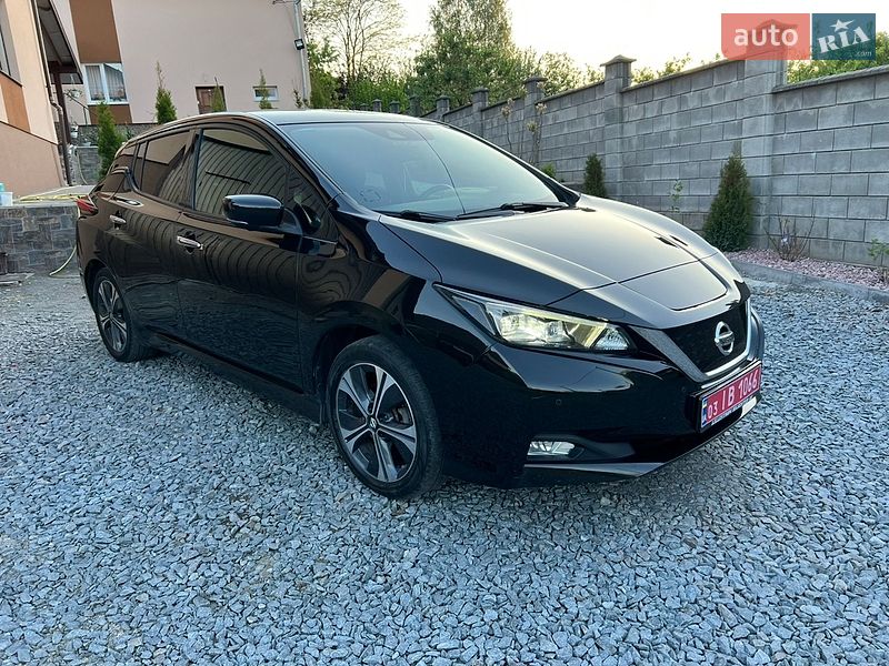 Хетчбек Nissan Leaf 2018 в Рівному