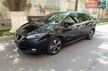 Хетчбек Nissan Leaf 2018 в Білгороді-Дністровському