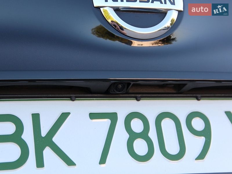 Хетчбек Nissan Leaf 2021 в Сарнах