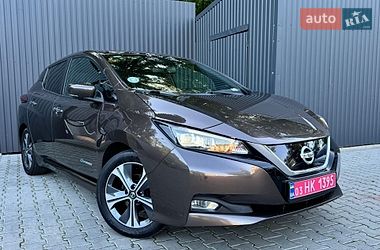 Хэтчбек Nissan Leaf 2018 в Дрогобыче