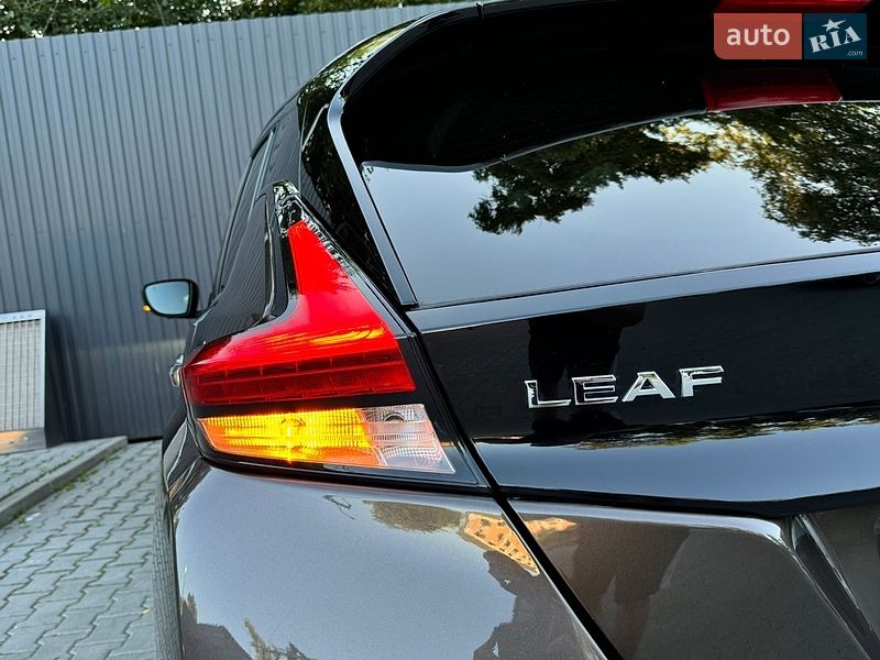 Хэтчбек Nissan Leaf 2018 в Дрогобыче