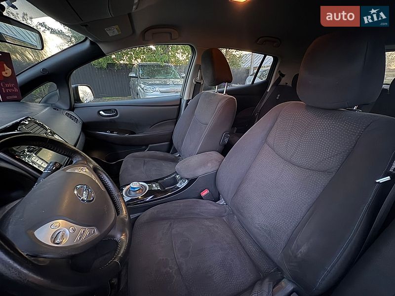 Хэтчбек Nissan Leaf 2016 в Луцке