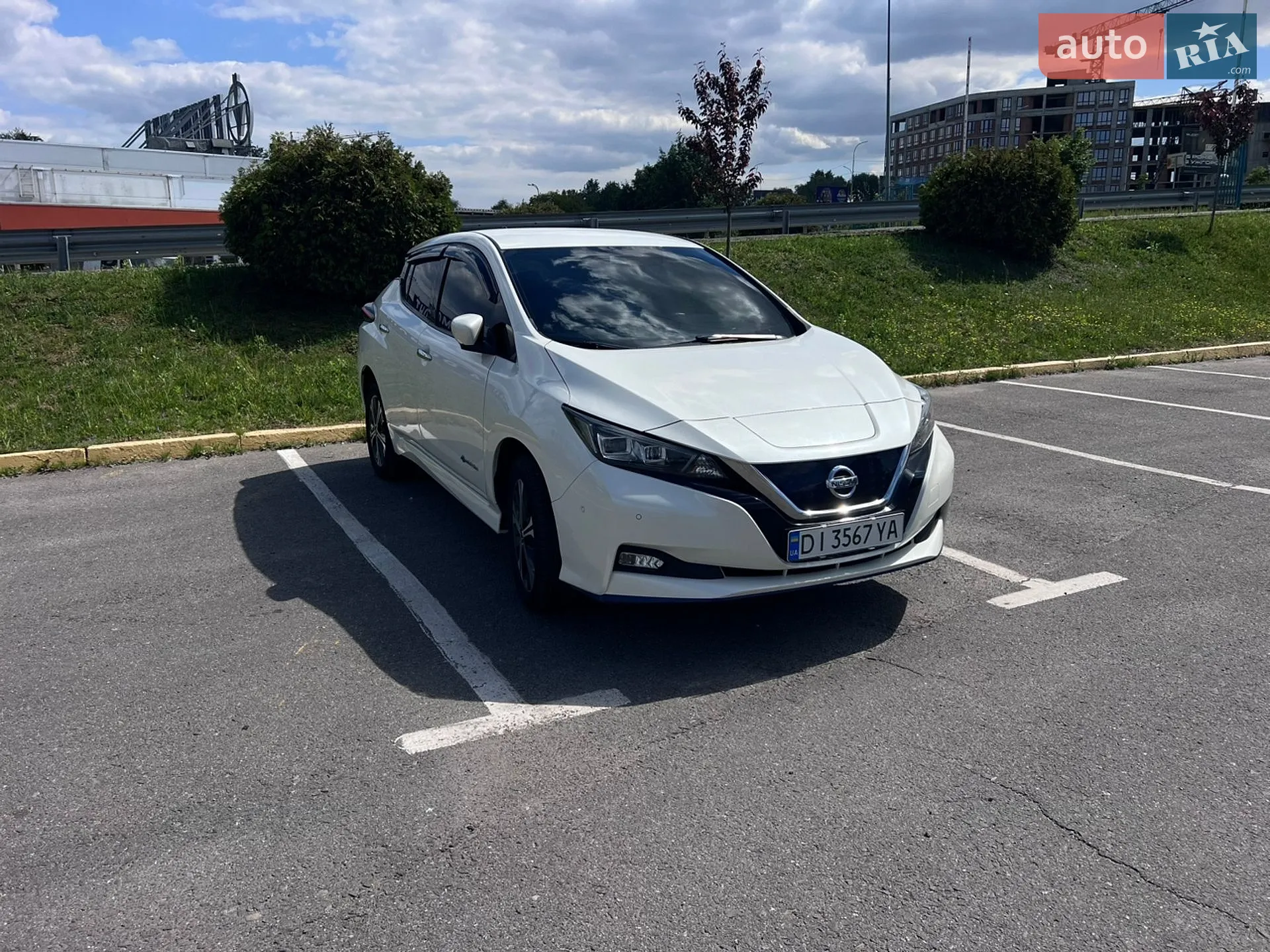 2019 Nissan Leaf - мініатюра 2