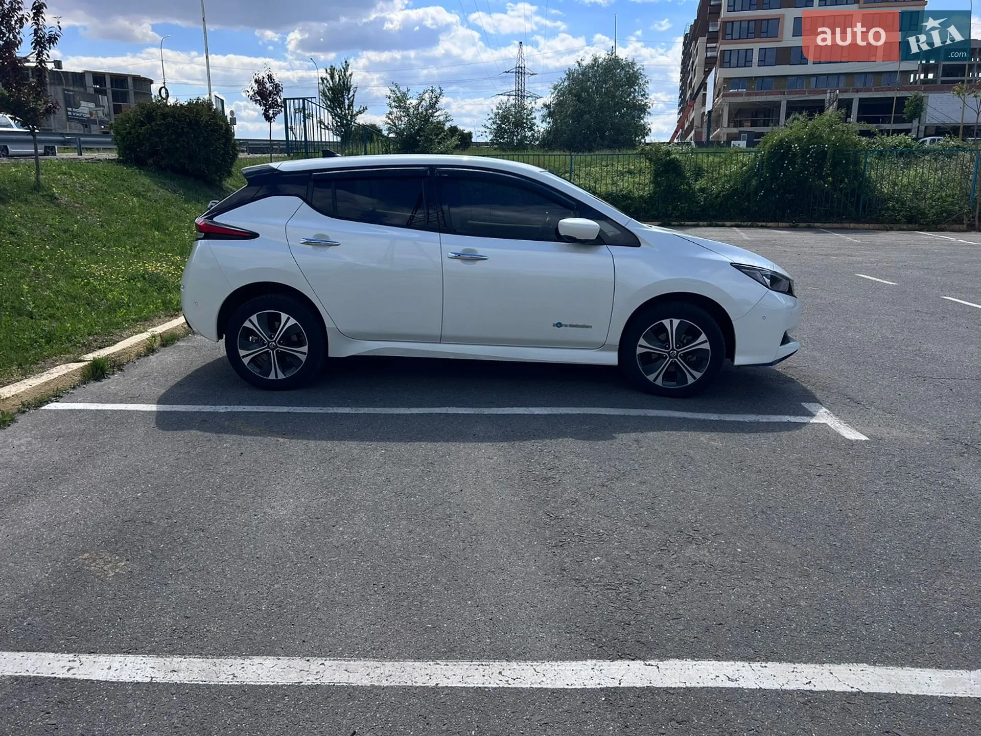2019 Nissan Leaf - мініатюра 4
