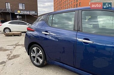 Хетчбек Nissan Leaf 2020 в Нетішині