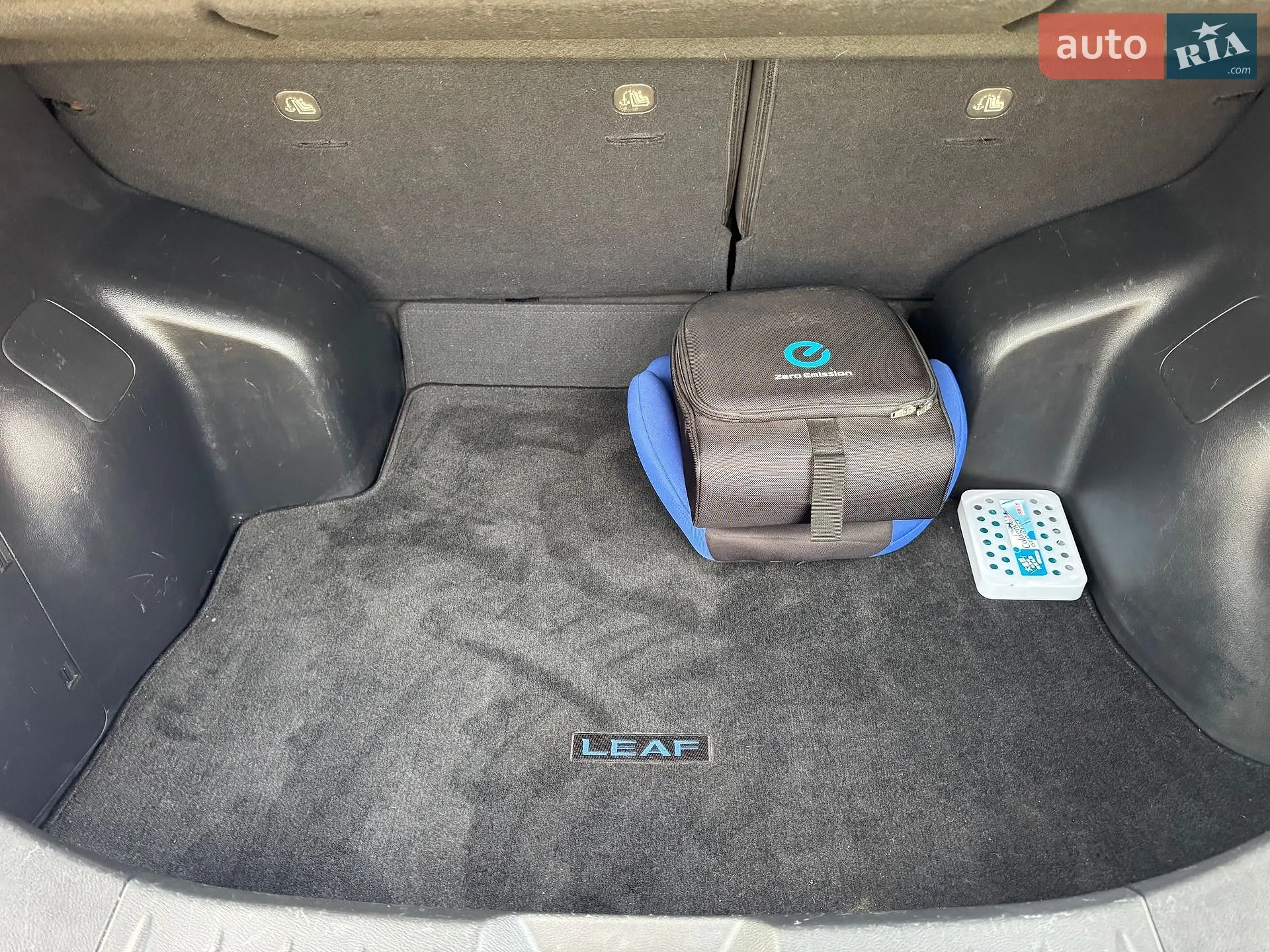 2015 Nissan Leaf - мініатюра 28