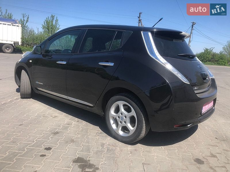 Хетчбек Nissan Leaf 2014 в Вінниці