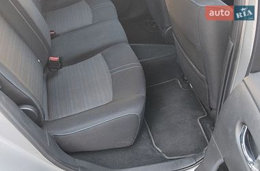 Хетчбек Nissan Leaf 2018 в Дніпрі