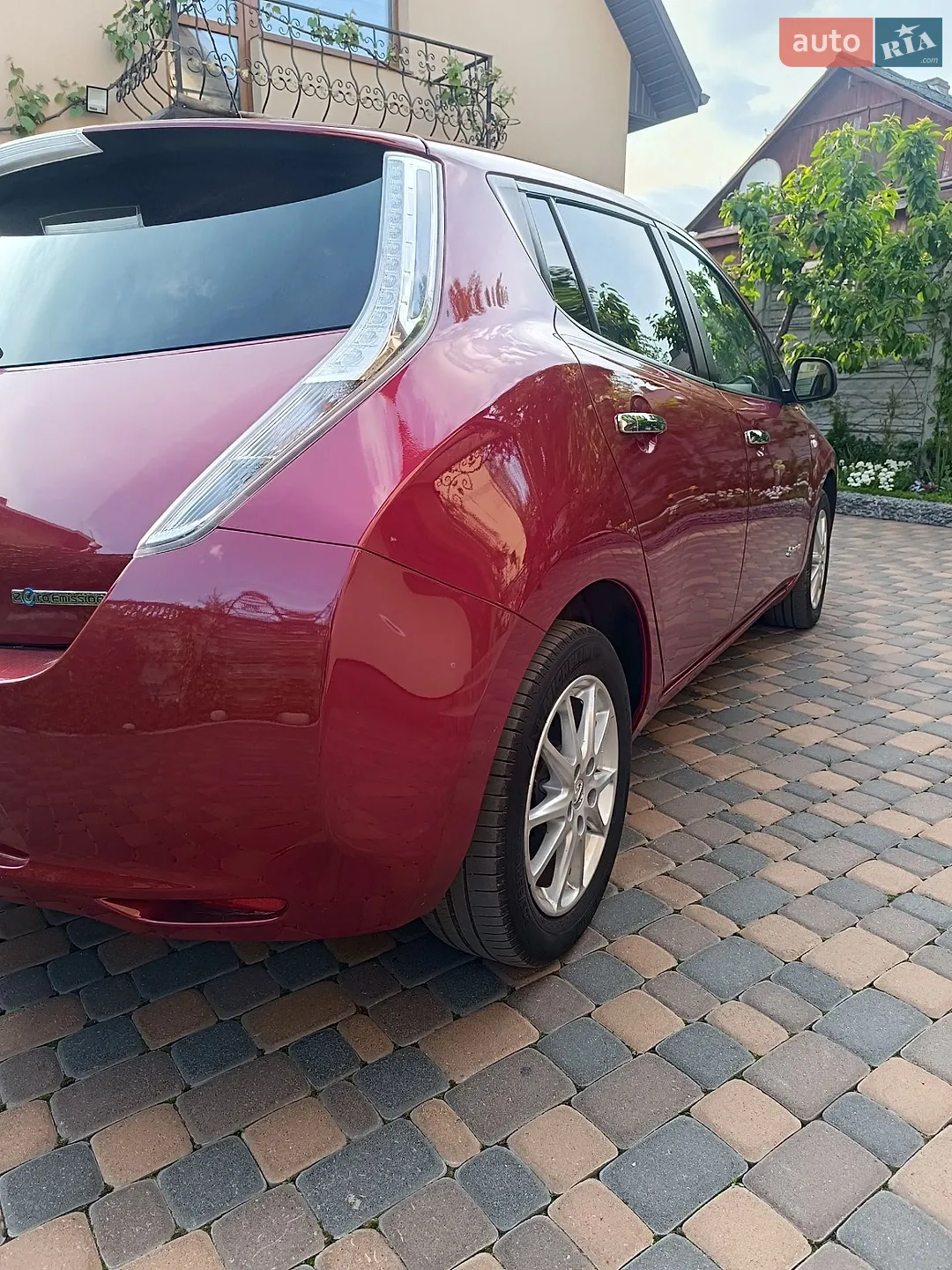 2017 Nissan Leaf - мініатюра 24