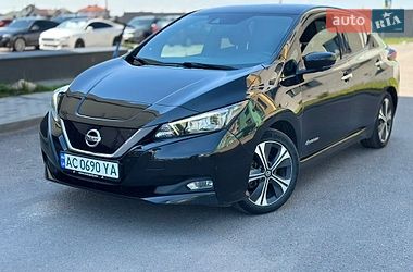 Хэтчбек Nissan Leaf 2018 в Ровно