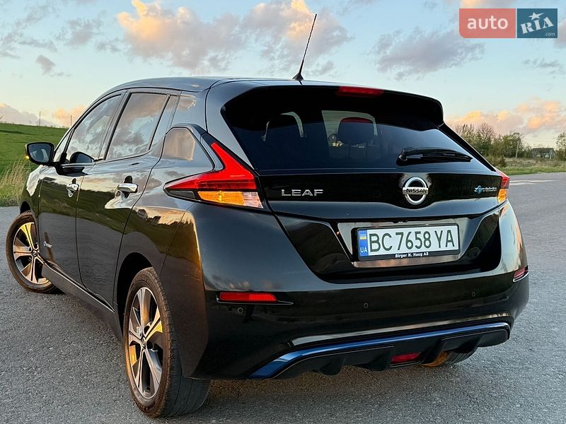 Хетчбек Nissan Leaf 2018 в Трускавці