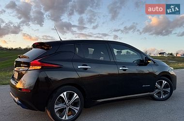Хетчбек Nissan Leaf 2018 в Трускавці