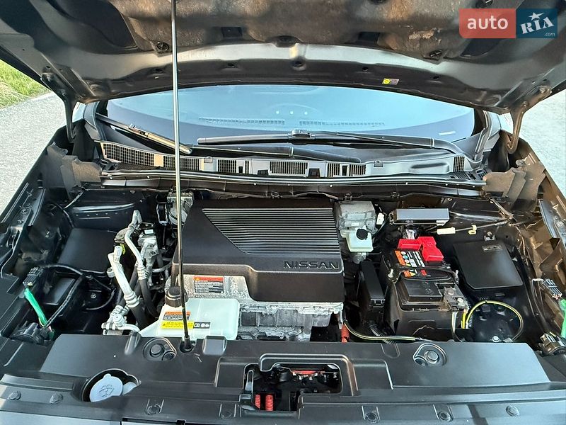Хетчбек Nissan Leaf 2018 в Трускавці