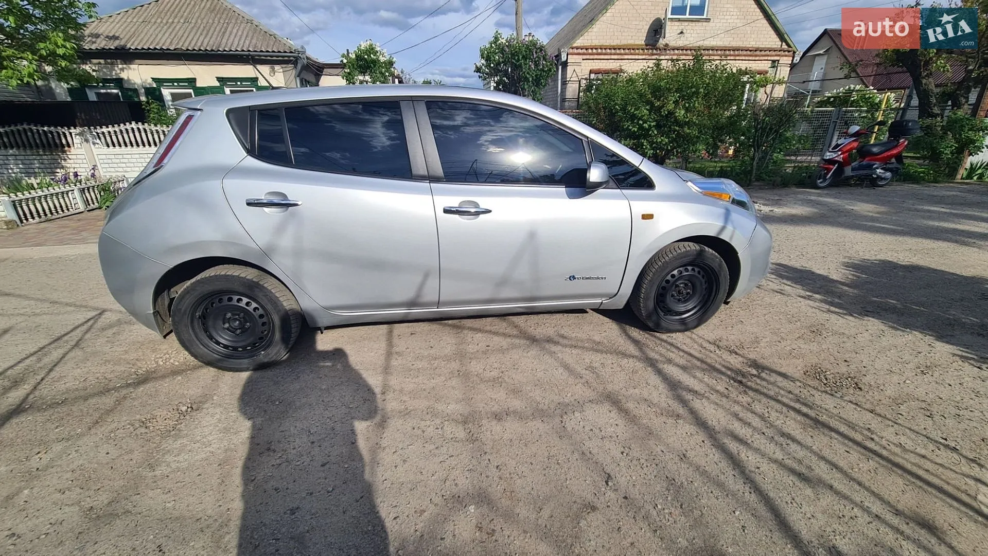 2015 Nissan Leaf - мініатюра 5