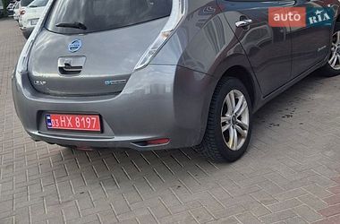 Хэтчбек Nissan Leaf 2015 в Львове