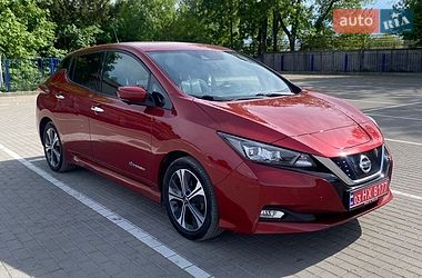 Хэтчбек Nissan Leaf 2018 в Тернополе