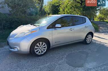 Хетчбек Nissan Leaf 2013 в Києві фото 9 Хетчбек Nissan Leaf 2013 в Києві