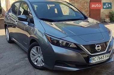 Хетчбек Nissan Leaf 2018 в Львові фото 3 Хетчбек Nissan Leaf 2018 в Львові