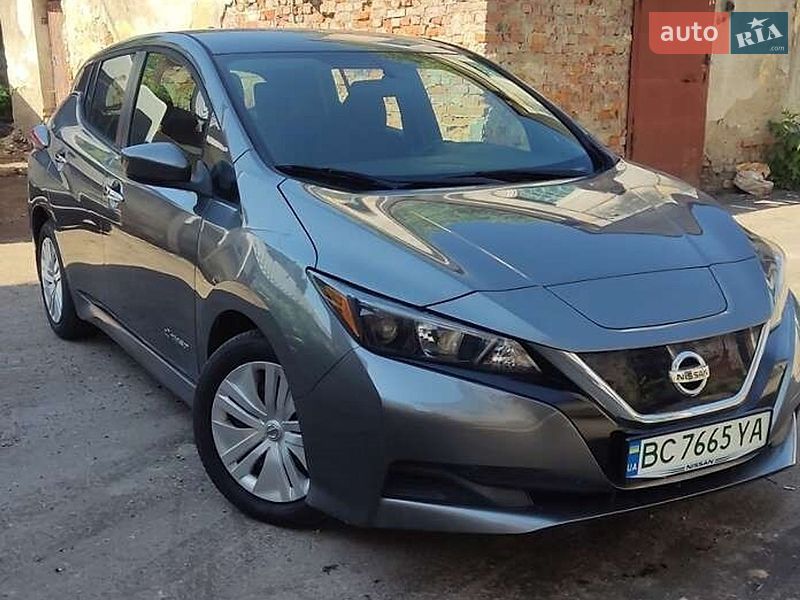 Хетчбек Nissan Leaf 2018 в Львові фото 3 Хетчбек Nissan Leaf 2018 в Львові