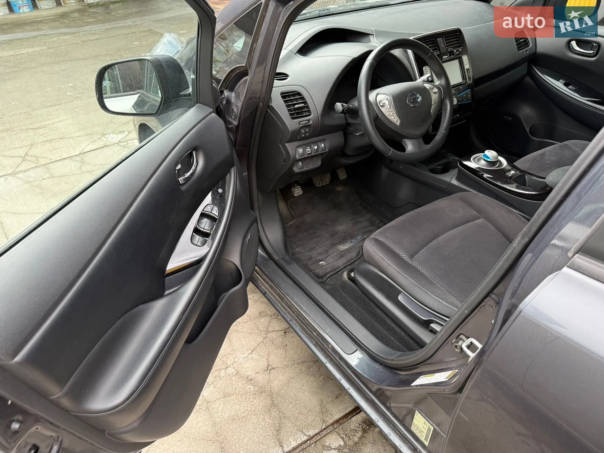 2013 Nissan Leaf - мініатюра 11