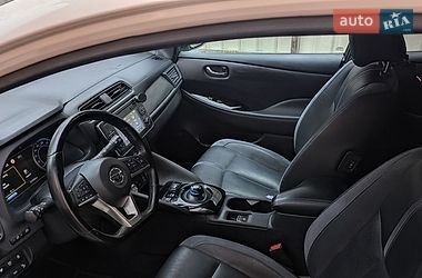 Хетчбек Nissan Leaf 2019 в Києві фото 12 Хетчбек Nissan Leaf 2019 в Києві