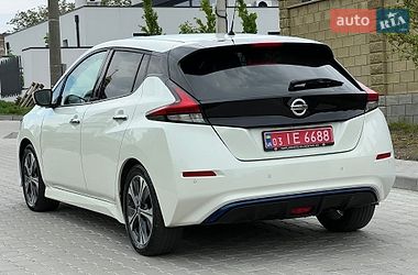 Хэтчбек Nissan Leaf 2018 в Ровно