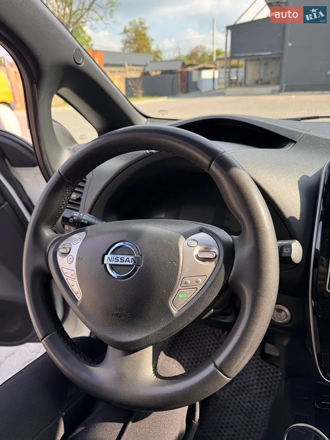 2013 Nissan Leaf - мініатюра 8
