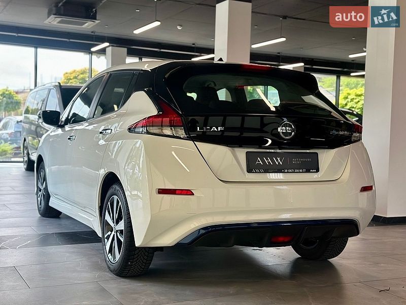 Хэтчбек Nissan Leaf 2020 в Львове