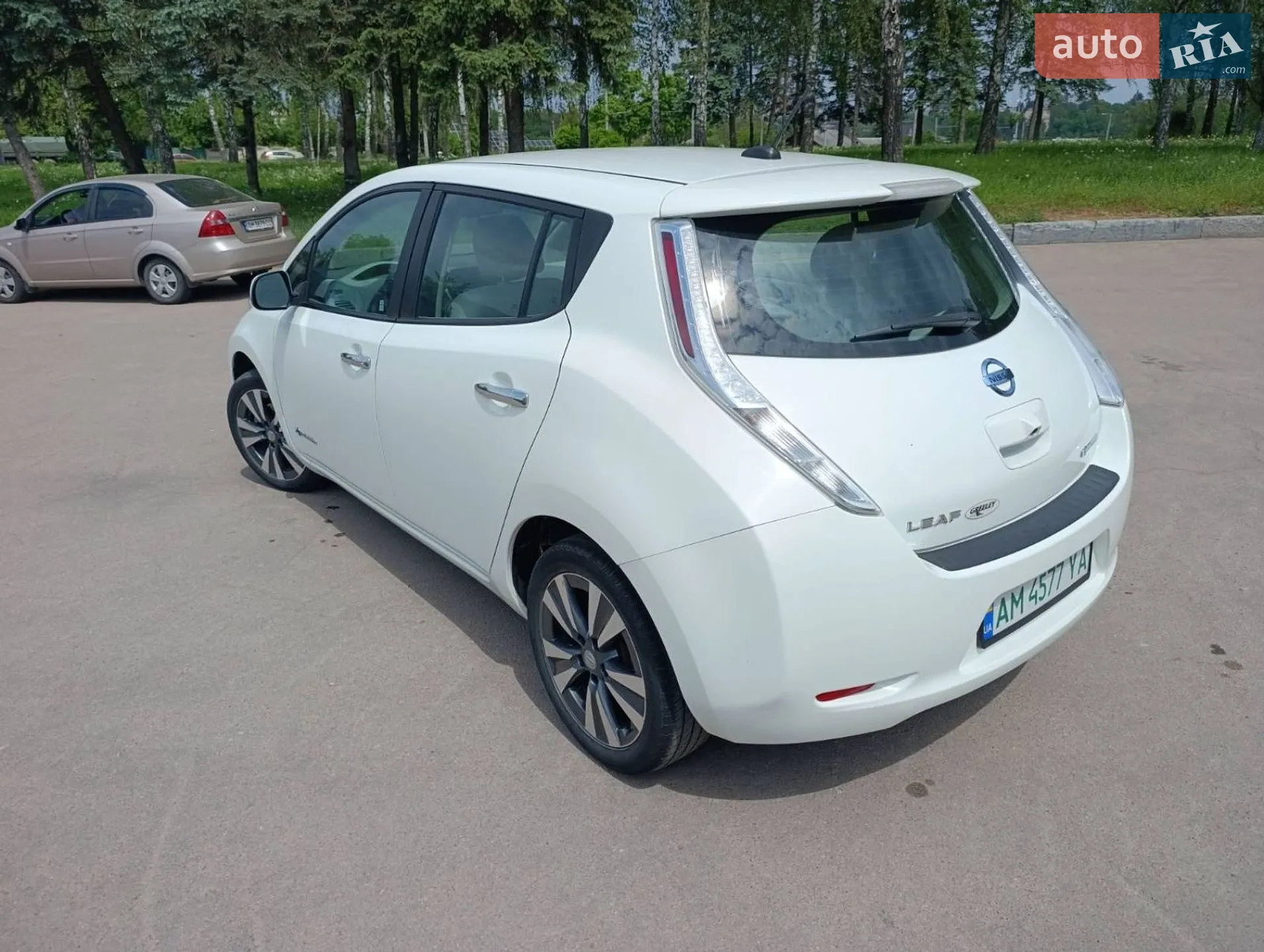 2015 Nissan Leaf - мініатюра 4