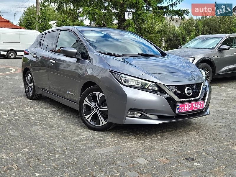 Хэтчбек Nissan Leaf 2018 в Золочеве фото 3 Хэтчбек Nissan Leaf 2018 в Золочеве