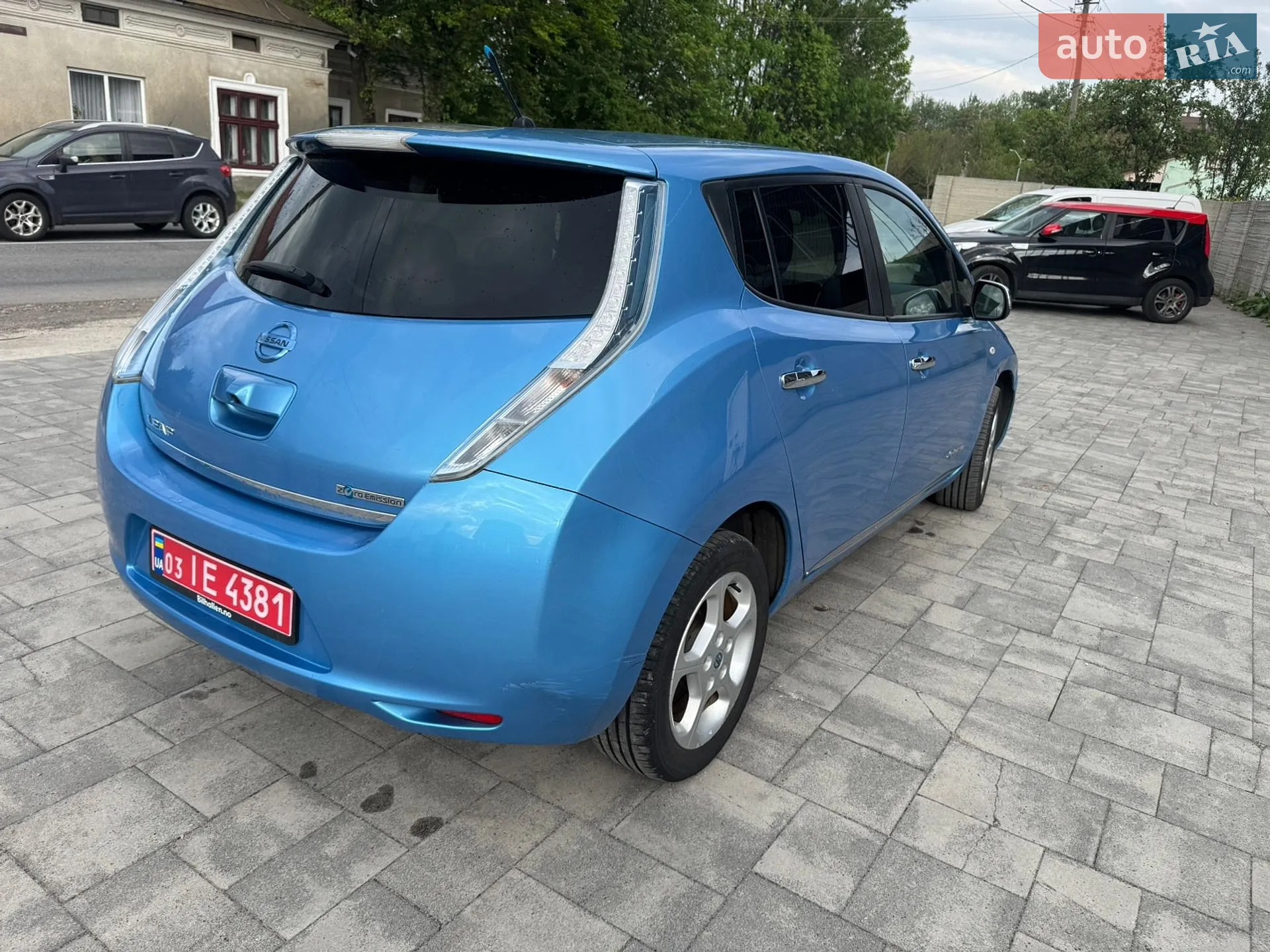 2013 Nissan Leaf - мініатюра 8