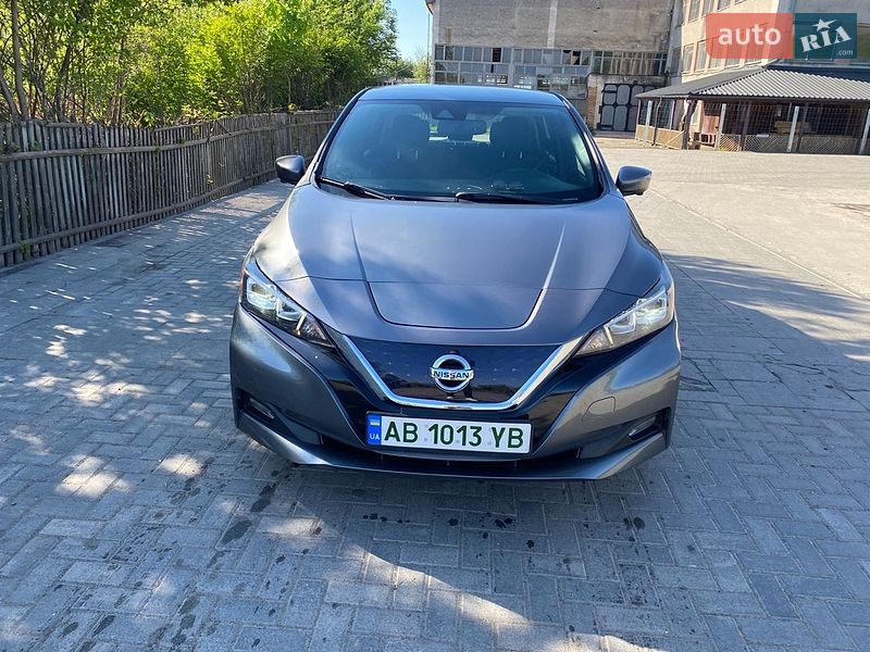 Хетчбек Nissan Leaf 2021 в Вінниці