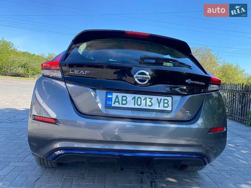 Хетчбек Nissan Leaf 2021 в Вінниці