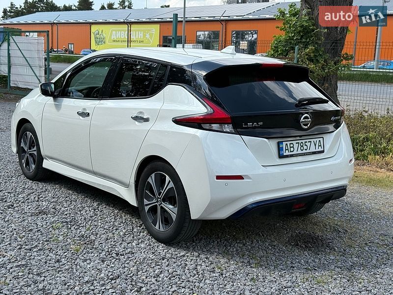Хэтчбек Nissan Leaf 2021 в Виннице