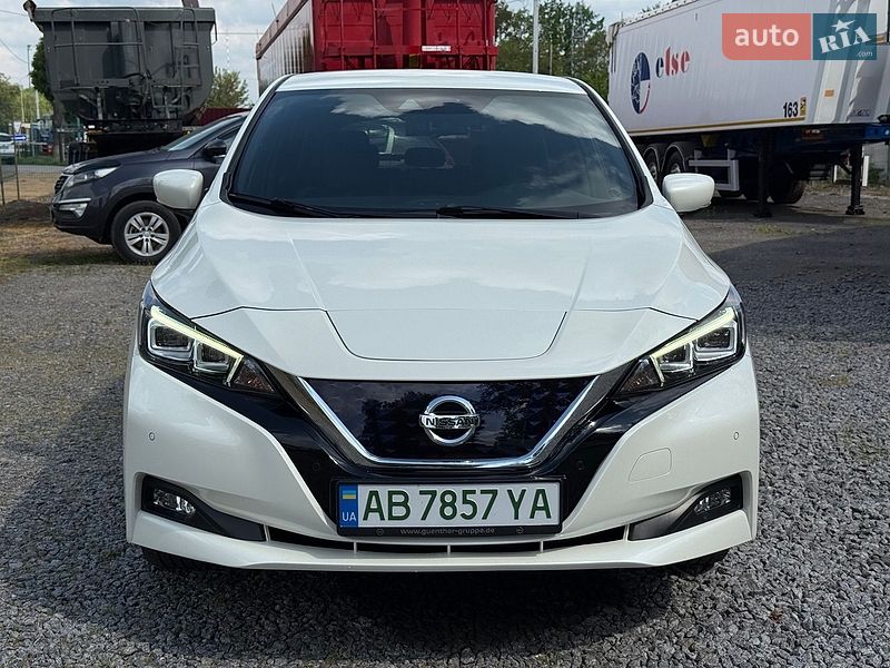 Хэтчбек Nissan Leaf 2021 в Виннице