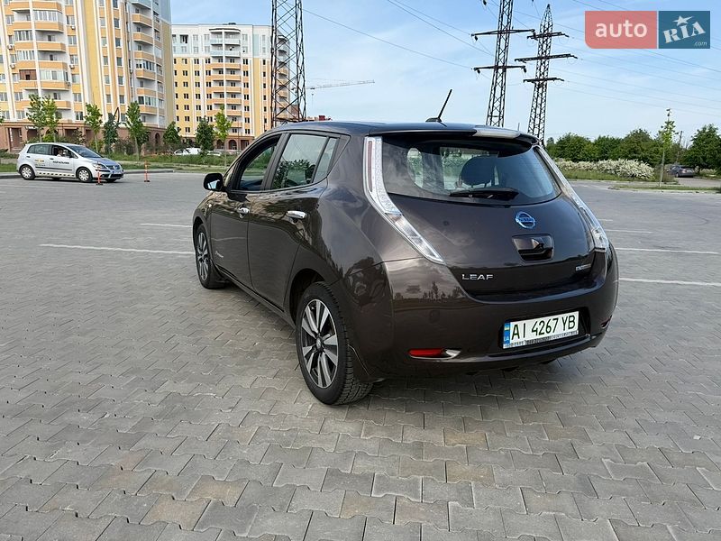Хэтчбек Nissan Leaf 2015 в Ирпене фото 17 Хэтчбек Nissan Leaf 2015 в Ирпене
