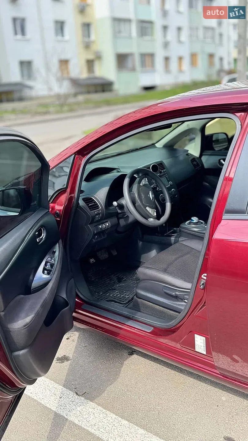 2016 Nissan Leaf - мініатюра 5