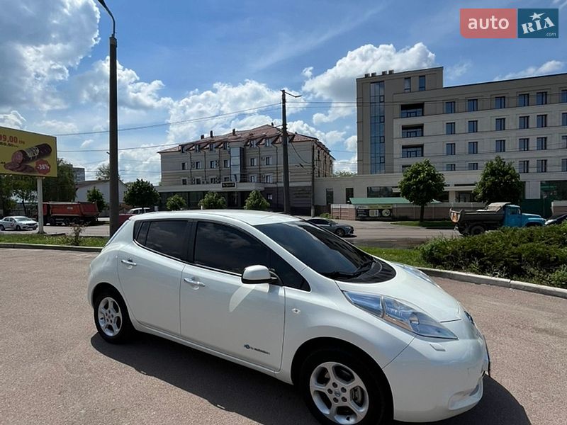 Nissan Leaf 2014