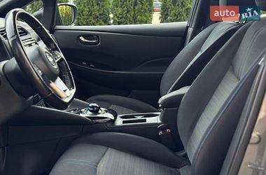 Хэтчбек Nissan Leaf 2019 в Киеве