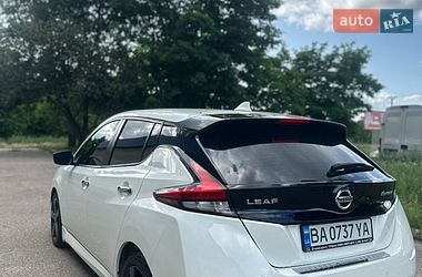 Хэтчбек Nissan Leaf 2020 в Кропивницком