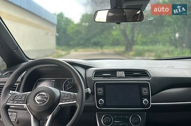 Хэтчбек Nissan Leaf 2020 в Кропивницком