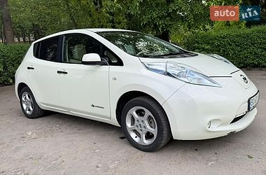 Хетчбек Nissan Leaf 2013 в Тернополі